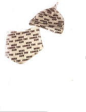 Load image into Gallery viewer, New Baby Gift Set (Beanie & Bib)