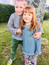 Load image into Gallery viewer, Kids Jumper